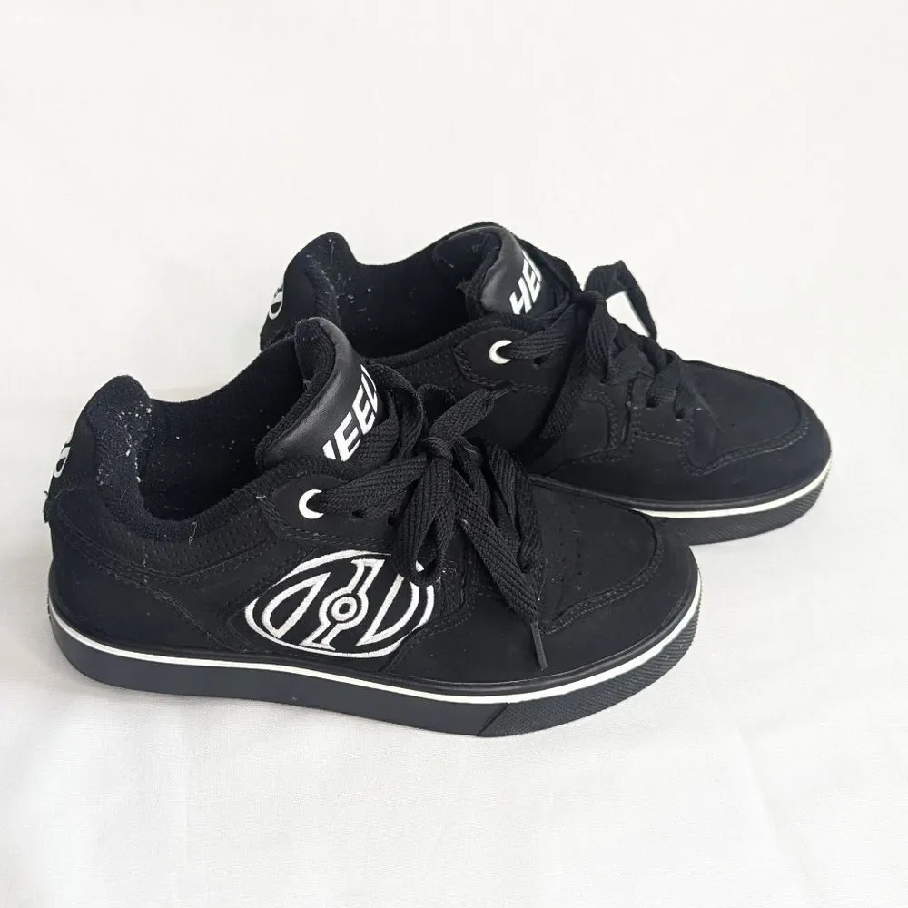 Heelys Black and White Skate Sneakers Size 2